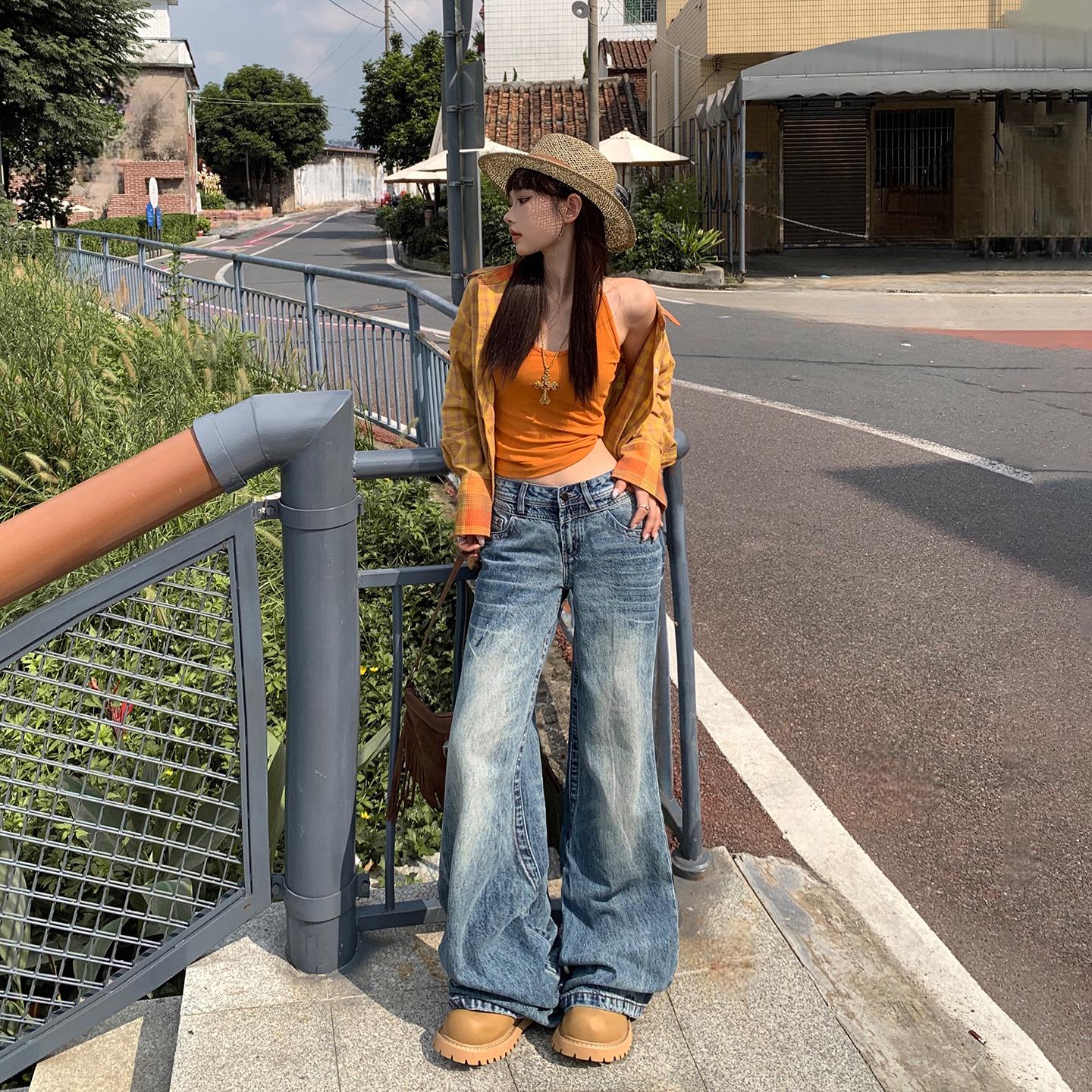 2025 Autumn Women s Low-Waist Micro-Flare Jeans: Loose, Wide-Leg, Slimming, Non-Clinging Flare Pants Large