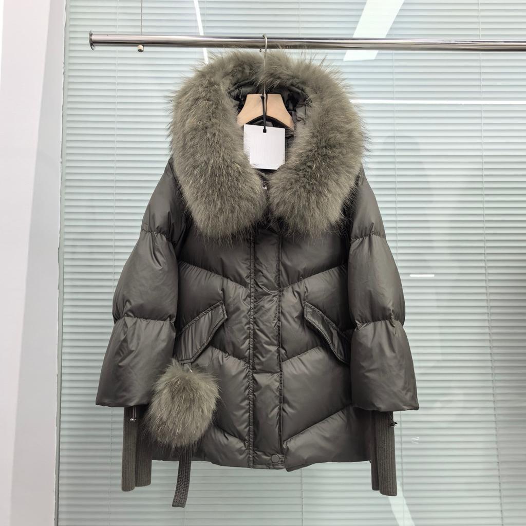 Autumn and Winter New Natural Fox Big Fur Collar Hooded Short Down Jacket Women's Thickened Warm Loose Coat