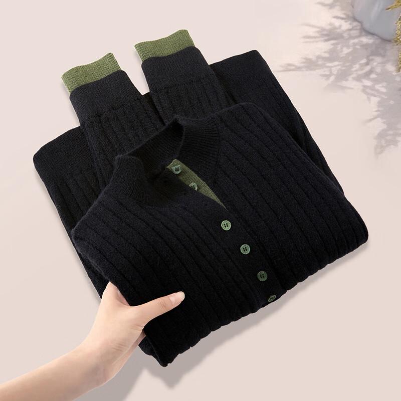 

Tachi Women s Stand Collar Color Block Knit Top M