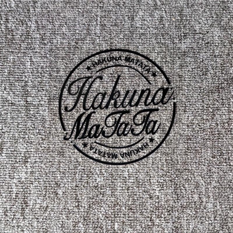 

Car Stickers HAKUNA MATATA Kiswahili Reflective Decals For Corolla Fuel Tank Cap Windshield Trunk Motorcycles Auto Tuning D2 11x11cm чёрный