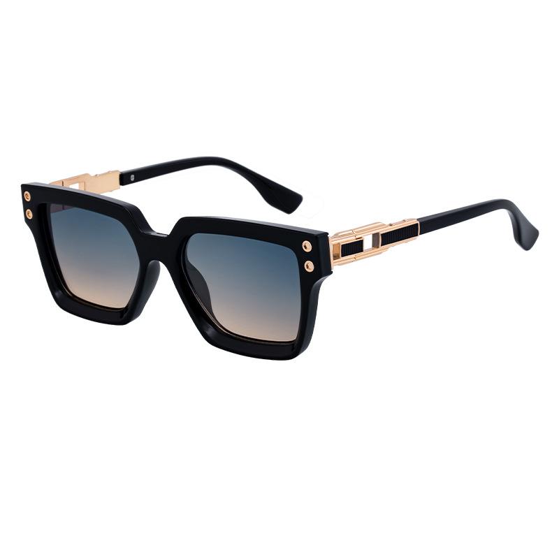 New High Quality Retro Classic Sun Glasses Oversized Square Sunglasses for Men Women UV Protection Eyewear Driving