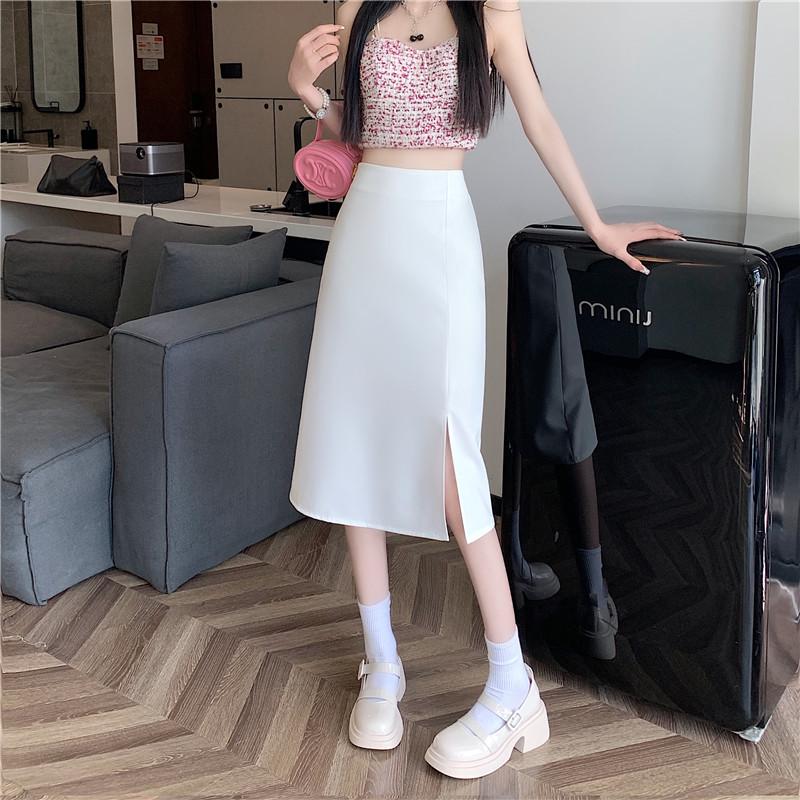 Plus Size Autumn A-Line Midi Skirt: High Waist Hip-Wrapping Slimming Skirt for Pear-Shaped Figures