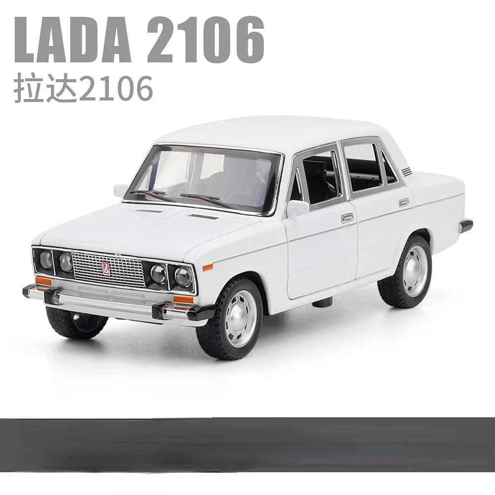 1:24 2016 Lada High Simulation Diecast Metal Alloy Model Car Pull Back Sound Light Car Children Gift Collection