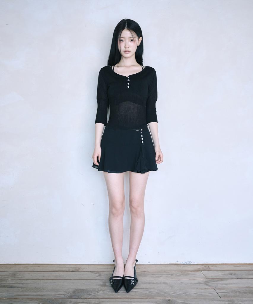 Leijeumiya Lily Chiffon Mini Skirt [Black]