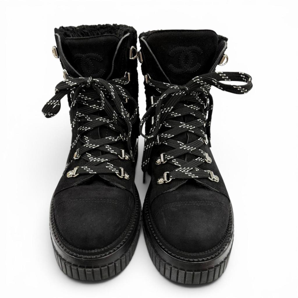 Great CHANEL Short Boots Coconeige Black Suede Leather Women 36 G37813 Used