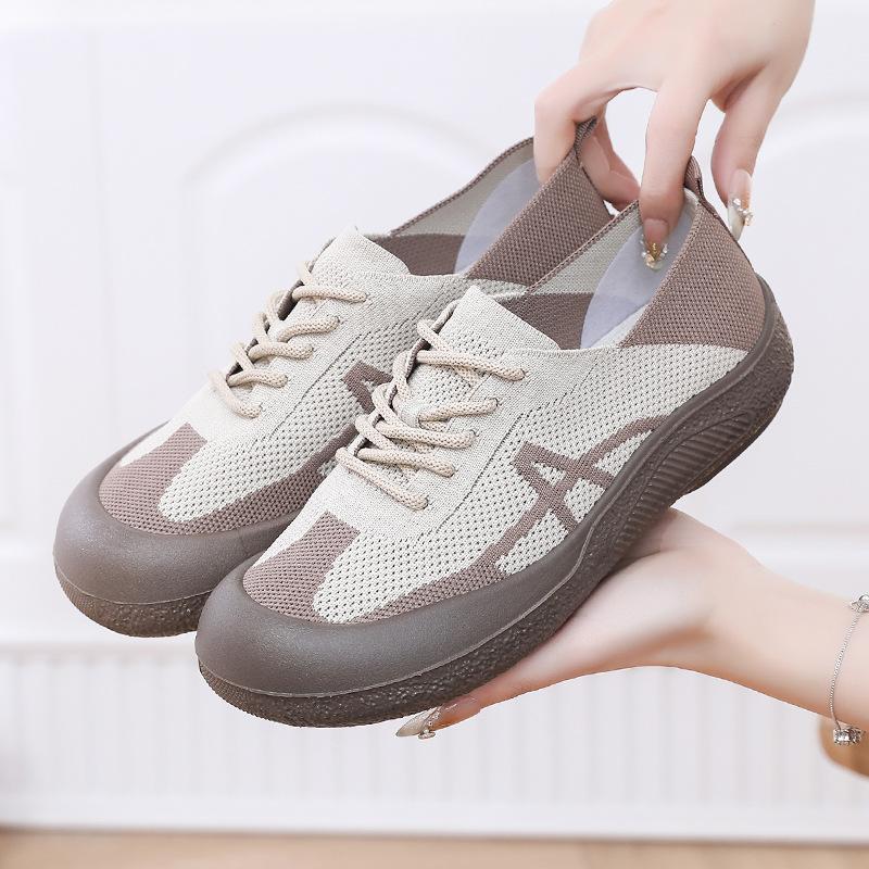 

Туфли женские 2025 весна новые мягкая подошва нескользящие одинарные туфли модные универсальные круглый носок дышащие повседневные туфли-слипоны 41 темно-коричневого