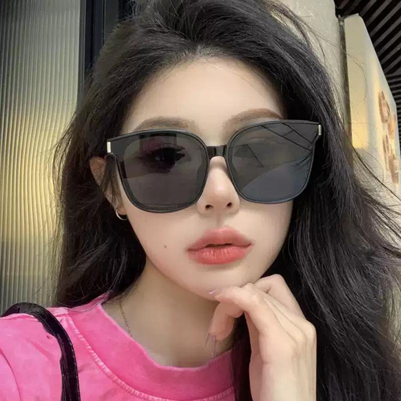 Square Shape Sunglasses for Women Korean Stylish Anti-reflective Glasses for Women Travelling Driving Men Sunglasses