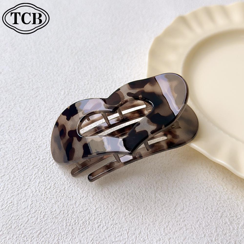 2025 New Leopard Print Heart Claw Clip for Women – Elegant, Non-Damaging, Large Capacity Hair Accessory for Half-Up Hairstyles