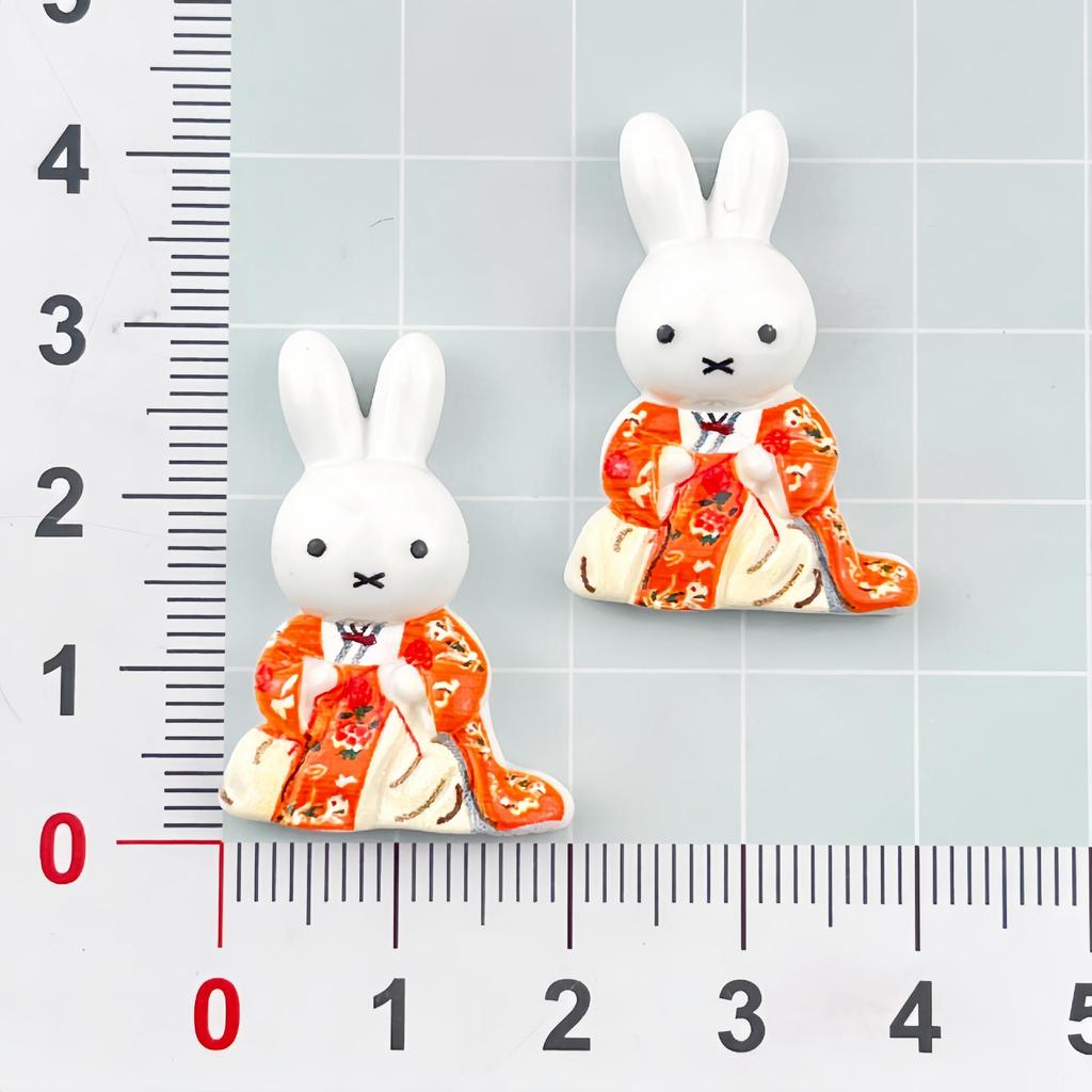 Cartoon Flirty Rabbit Resin Accessories: Handmade Hair Clips, Keychains, Phone Cases, Refrigerator Magnets