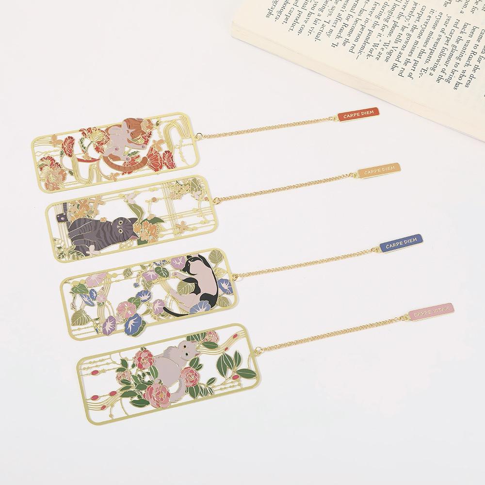 Metal Hollow Bookmark 3D Book Clip Retro Metal Bookmark  Stationery