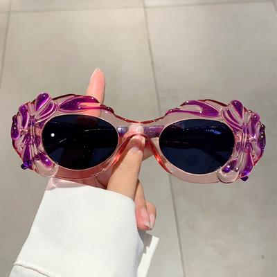 Luxury Designer Oval Sunglasses Women Men Vintage Fashion Punk Pink Cute Shades UV400 Trendy Relief Frame