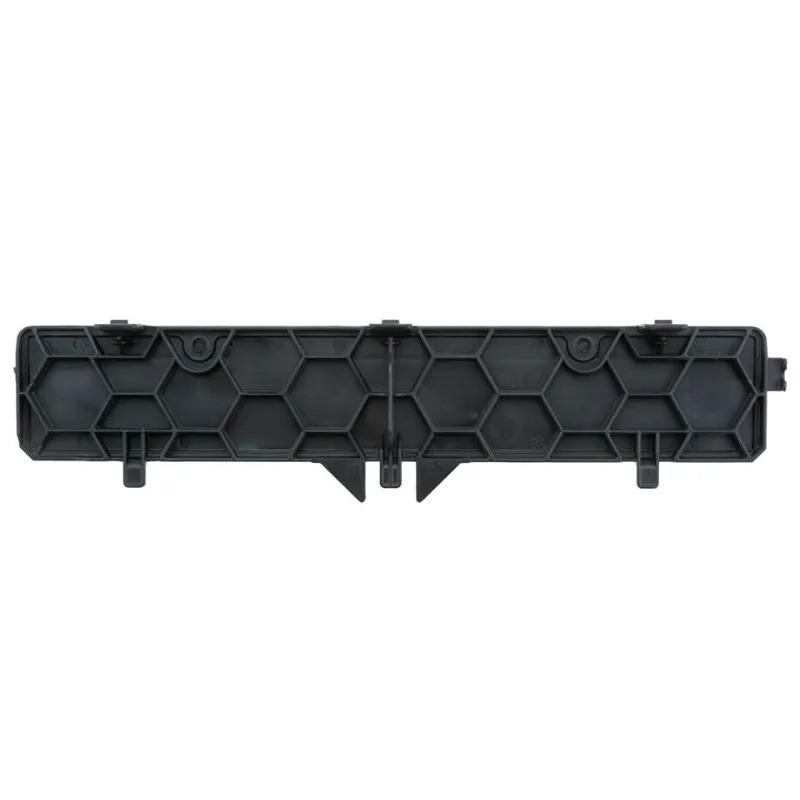 Car Air Conditioning Dust Filter Cover Plastic Material Stable Characteristics OEM Part Number 5Q0819422 Air Filter Cover