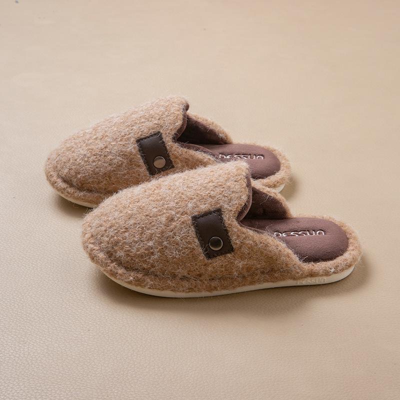 New Home Thermal and Fleece Home Slippers Thick-bottomed Plush Autumn and Winter Cotton Slippers, High-end Non-slip Winter Outer Wear