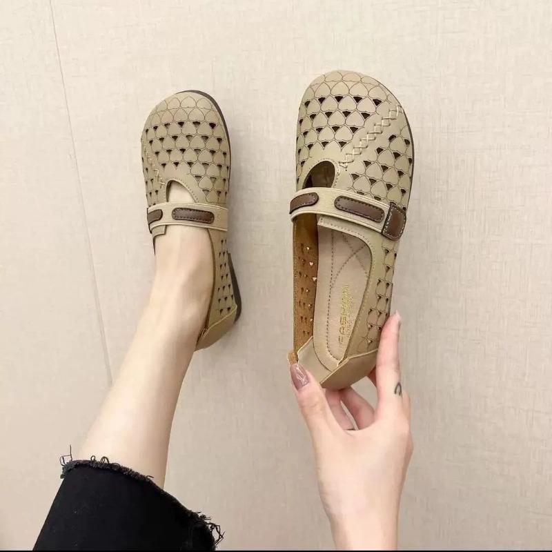 New Spring and Summer Retro Hole Soft-soled Women's Shoes Comfortable and Versatile Hollow Women's Sandals
