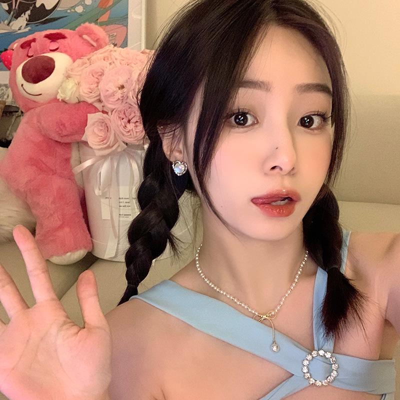 

Серьги-клипсы в стиле ретро с градиентными сердцами «Белый лунный свет любви» для непроколотых ушей