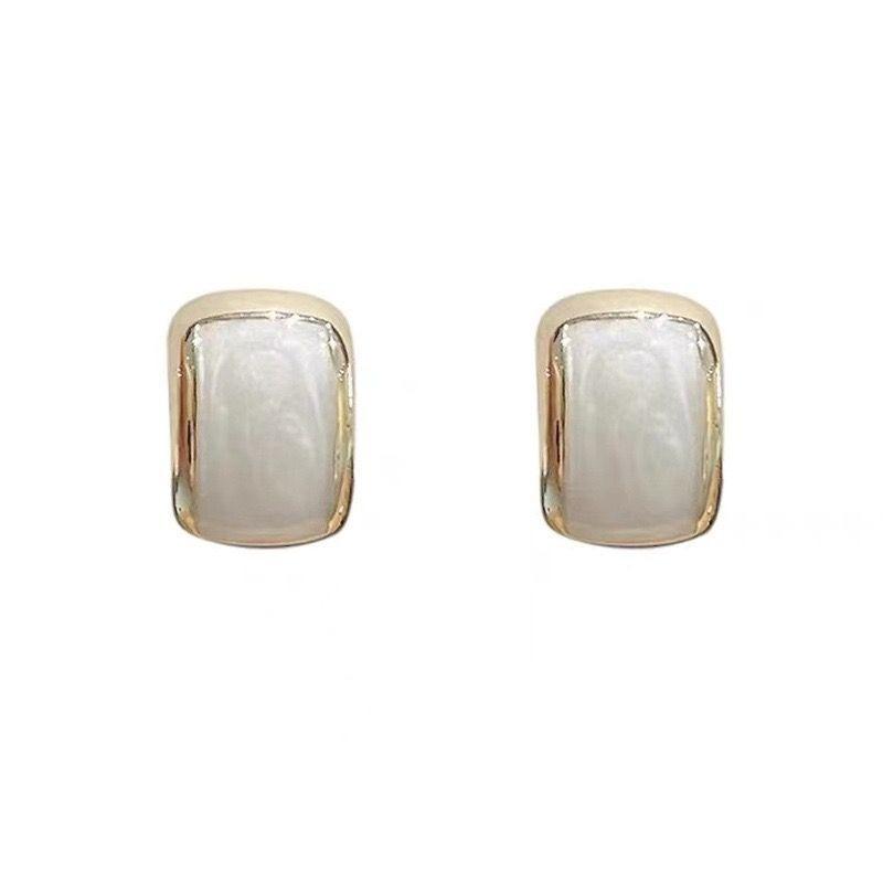 Exquisite Geometry Arc C Shaped Square Stud Earrings Women Simple Coffee Color Enamel Glaze Curved Ear Jewelry Christmas Gift