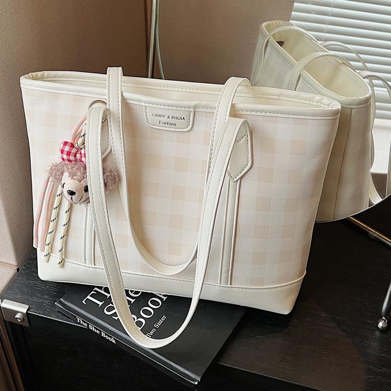 Summer Foreign Style Plaid Tote Bag Women's 2025 New Large-capacity Casual Versatile Commuter Shoulder Armpit Bag