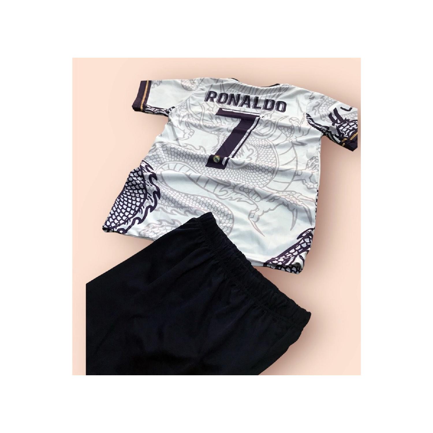 

Ronaldo Real Madrid Dragon Pattern Kids Football Jersey Set