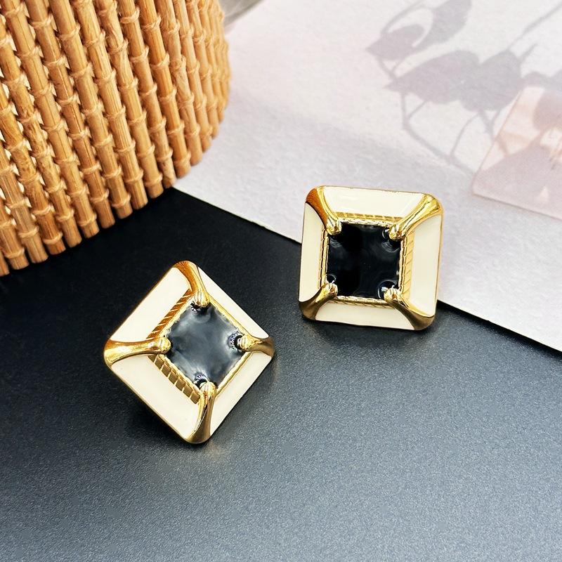 Premium Earrings Summer Women'S Enamel Black And White Contrasting Earrings