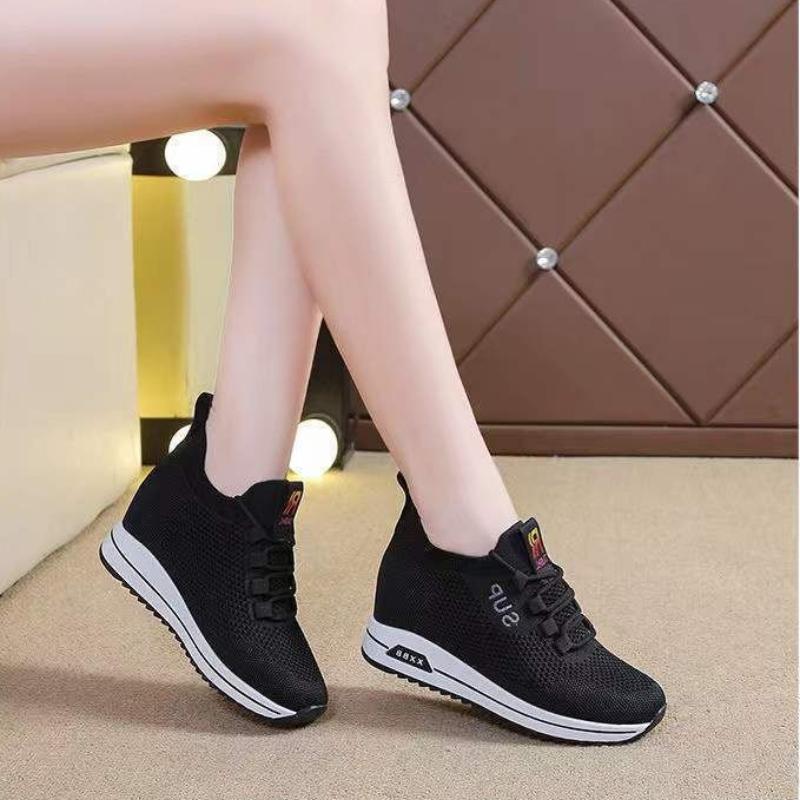 Women's Casual Elevated Shoes 2024 Spring New Thick Soled Sneakers Women Fashion Korean Version Breathable Running Shoes