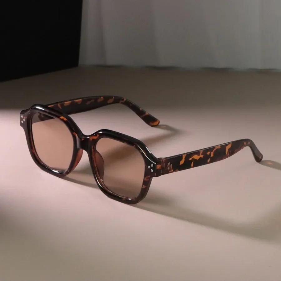 

Повседневные квадратные дизайнерские солнцезащитные очки женские мужские большая оправа зеркальные солнцезащитные очки женские мужские для улицы милые брендовые Other