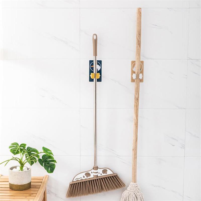 2 Stück Niedliche Cartoon Küche Wandmontierter Mopp Starke Haken Zuhause Kein Bohren WC Haken Halter Bürste Besen Badezimmer Duschhaken