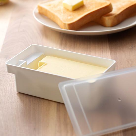 Fresh-keeping Handle Design Practical Food Grade Refrigerator Storage Cheese Cutter Dish Butter Cutting Storage Box