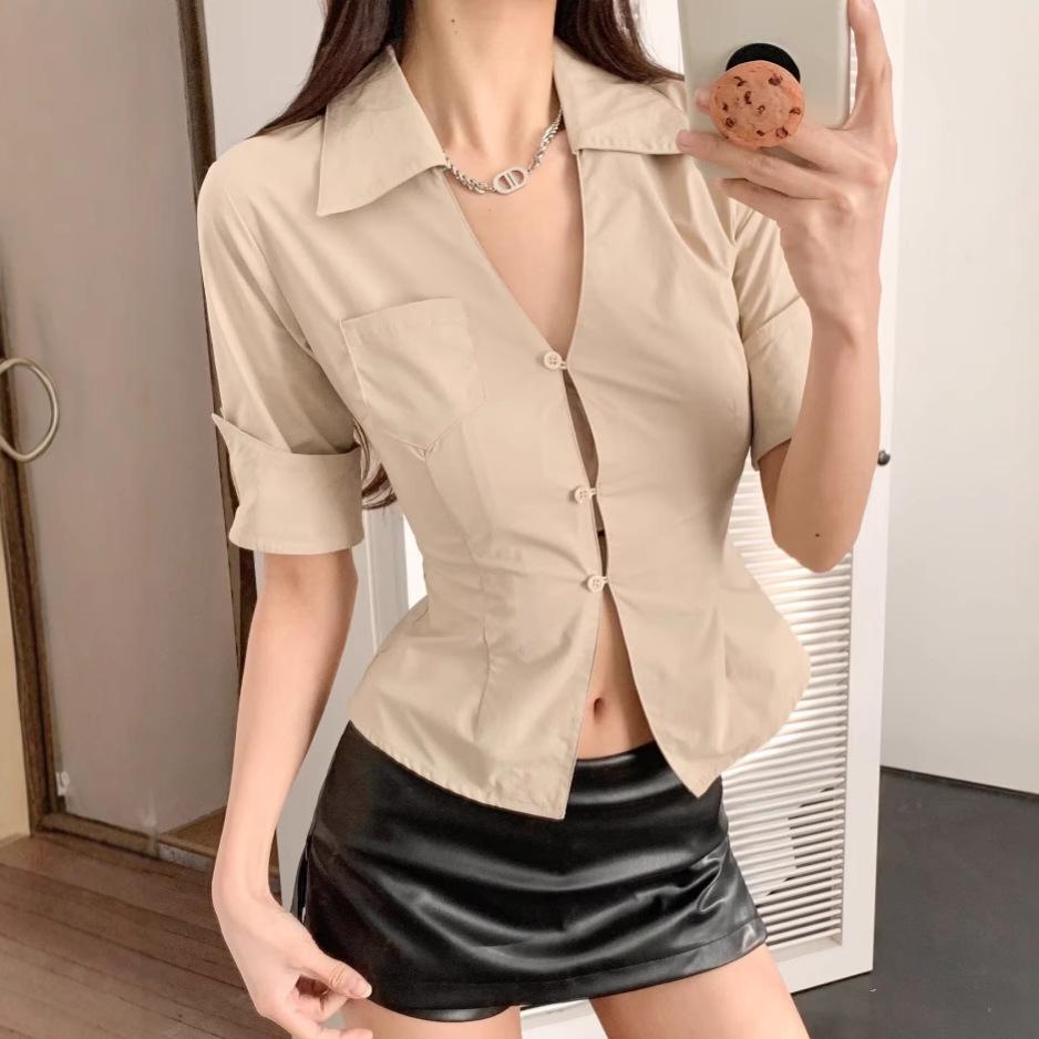 

2025 Французский стиль V-образный вырез Slim Fit Рубашка с коротким рукавом для женщин Medium хаки