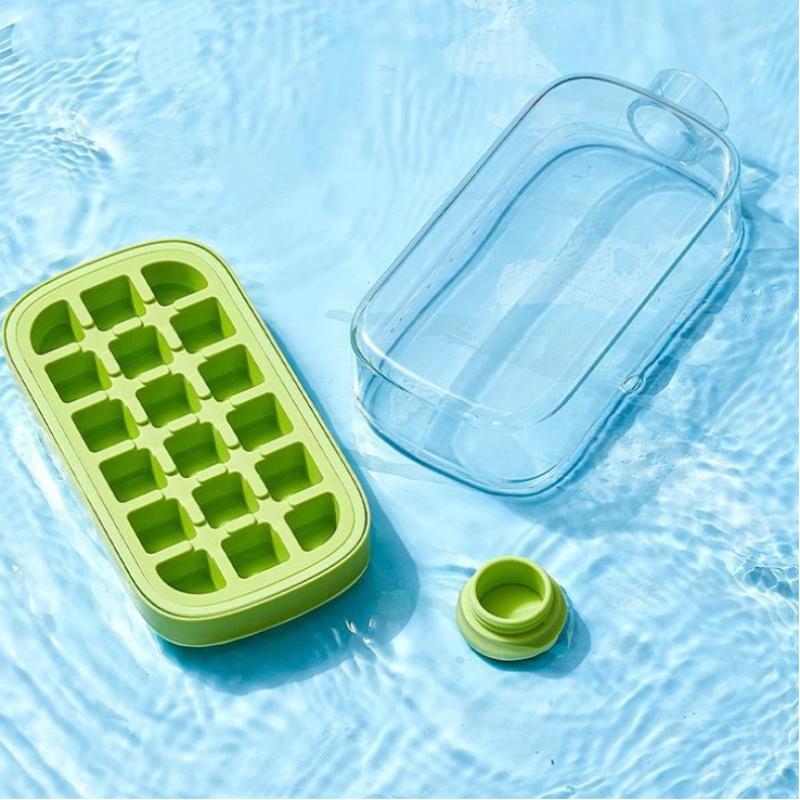 1Pcs Large Capacity Ice Cube Maker Water Bottle Silicone Tray 500/800Ml With Straw For Juice Cooling Stackable Ice Making Design