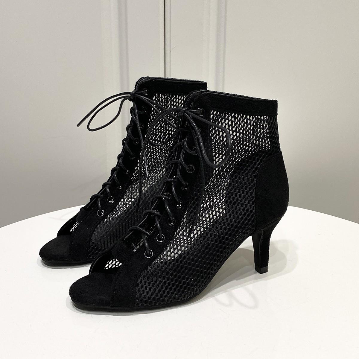 

Мода Новый показ мод Черная сетчатая ткань Перекрестный ремешок Сексуальные босоножки на высоком каблуке Женская обувь Туфли на шнуровке Пикантные босоножки Повседневная сетка 43