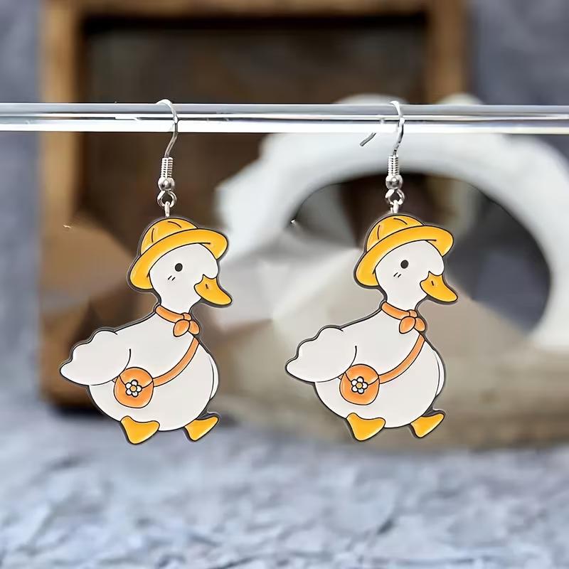 Cross-border new cute little yellow duck earrings 2D flat acrylic creative cartoon animal backpack duckling