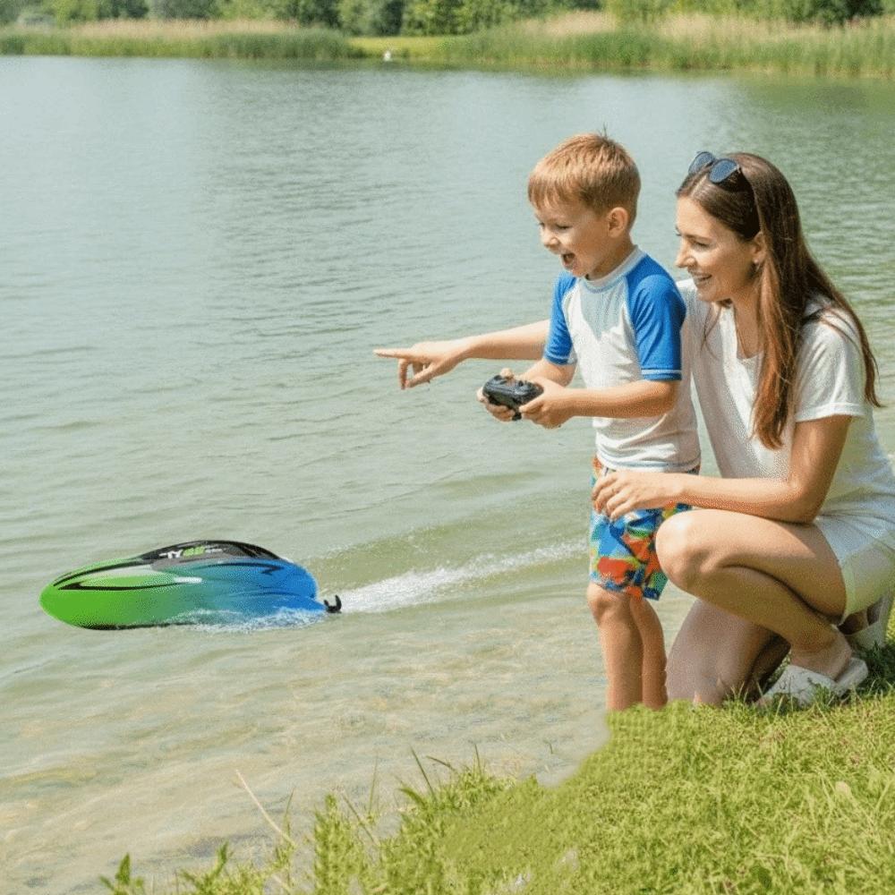 Dual Motors Special Effects Remote Control Ship LED Light Radio-Control Ship For Children