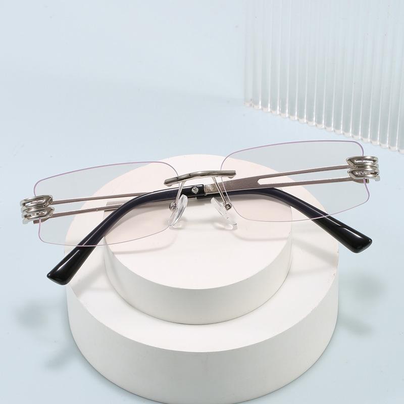 New color-changing lenses, frameless metal sunglasses, European and American outdoor street photography, sunscreen and UV protection glasses