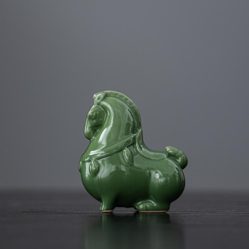 Green Tangma Creative Ceramics Green Horse Tea Pet Desktop Entrance Ornament Craft Ornament