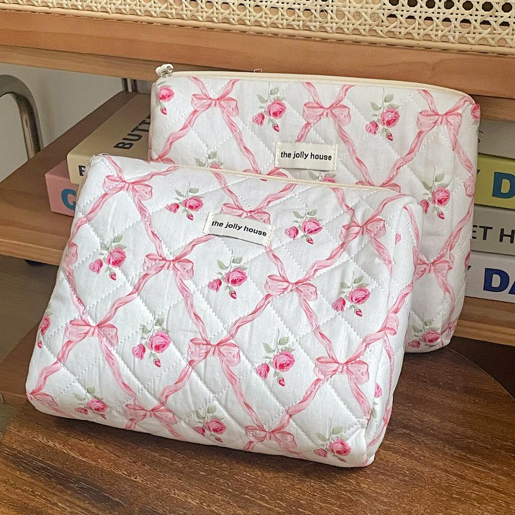 Vintage Court Style Bow & Floral Quilted Cosmetic Bag, Large Capacity Soft Portable Makeup Toiletry Storage Bag
