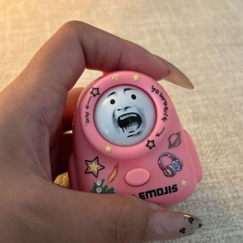 Avec Porte-clés Pendentif Changeant de Visage 4 Poupées Dessin Animé Faciales Porte-clés Fournitures de Jeu pour Enfants