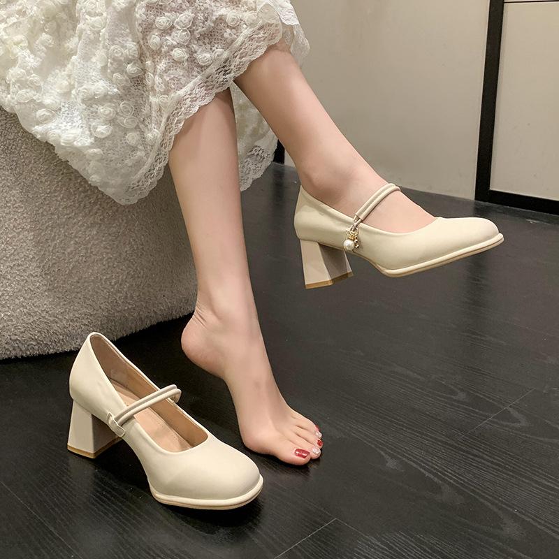 2025 Spring New Korean Version of Rhinestone Round Head Mary Jane Shoes Shallow Elastic Band Square Heel High Heel Women's Shoes