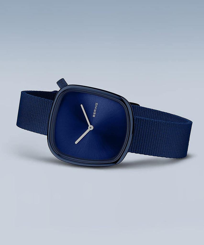 BERING Quartz Watch Pebble Blue Stainless Steel Mesh Strap Genuine Imported Product 3 Year Internal Warranty Sapphire Glass Scratch Resistant Break