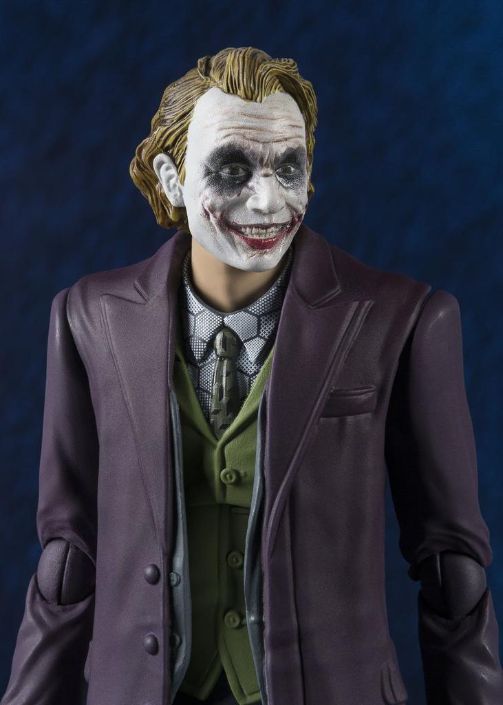 TAMASHII NATIONS Batman Dark Joker Dark Approximately 155mm ABS PVC Painted Movable Figure S.H.Figuarts (The Knight) (The Knight) &