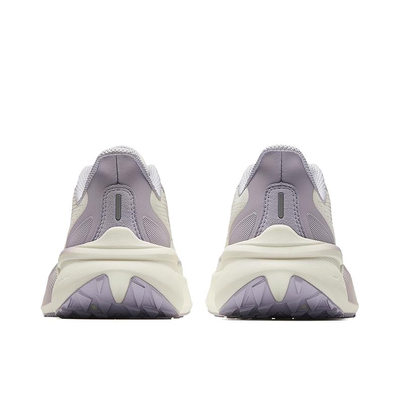 New Anta Cushioning Wear Resistant Low Top Running Shoes Women's Ivory White 922435517-1