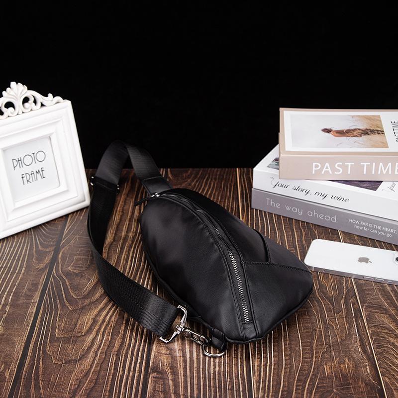 Men's Chest Bag Messenger Bag Korean Version of The Trendy Shoulder Bag Leather Casual Diagonal Backpack Men's PU Fashion Dumpling Bag