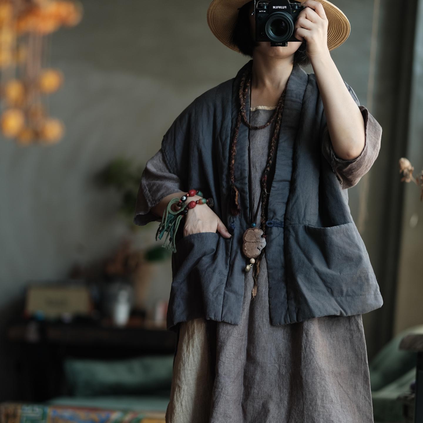 

Johnature Women Vintage Coats V-Neck Sleeveless Solid Color Loose Cloths Autumn Single Button Coats One Size серый