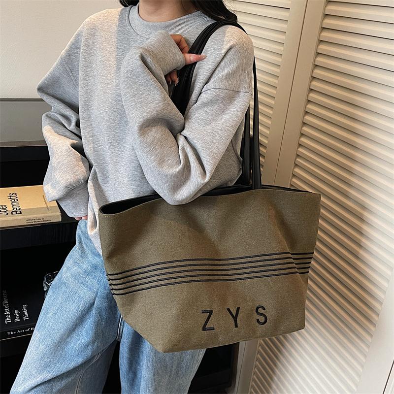 Canvas Bag Large Capacity Women's Shoulder Bag Commuter Tote Bag