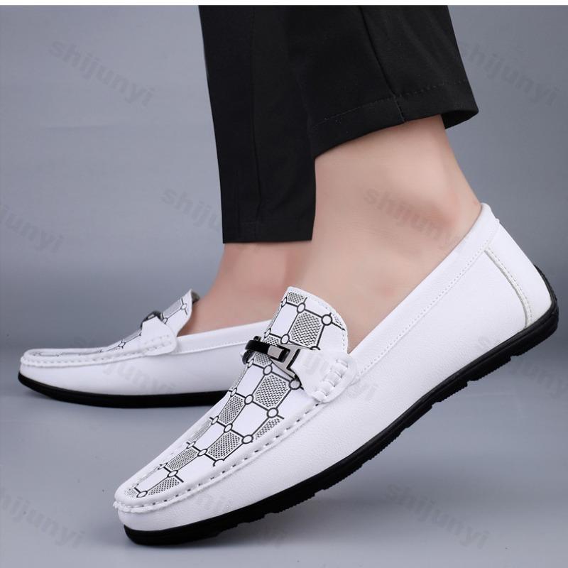 Mode Brittisk Stil Retro Mode Vardagliga PU Läderskor för Herr 2025 Höst Nya Lågskurna Bekväma Mode Slip-on Loafers