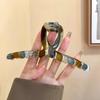 1PC Retro Color Blocking Hair Claw for Women Temperament Hair Decorate Lady Shark Clip Hair Clip Fashion Hair Accessories