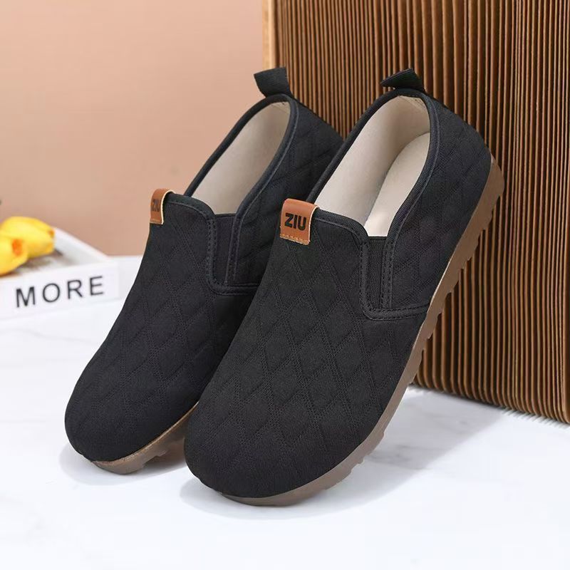 Soft sole summer pedal single shoes mother comfortable non-slip fashionable breathable lightweight Beijing versatile cloth shoes breathable and