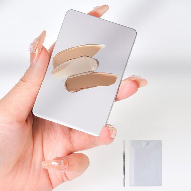 Mogugu - Set: Makeup Color Palette + Pouch / Spatula Set of 2 - Palette & Pouch - White