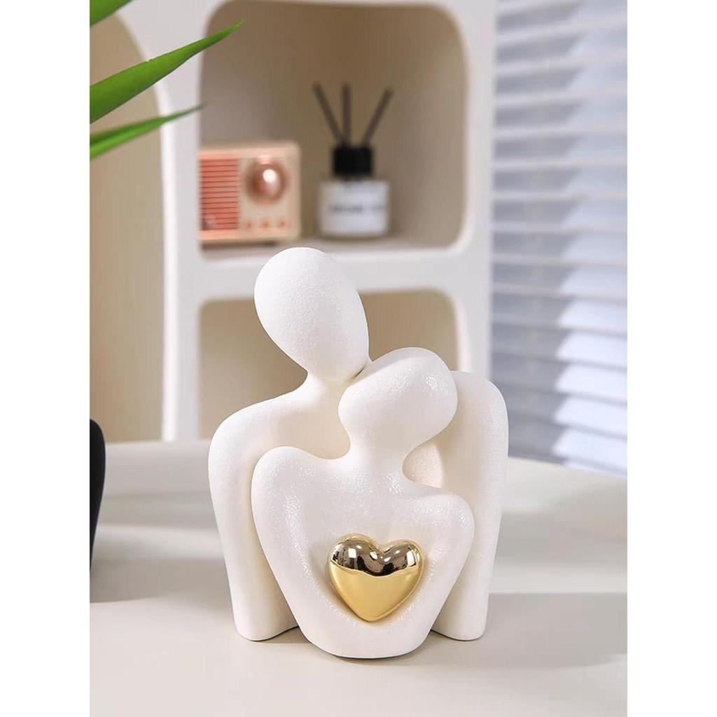 Perfect Wedding Anniversary and Valentines Day Gift, Figurine for Home, Office, Coffee Table and Desktop (White, Romantic Couple), 8 cm, 6.5 cm