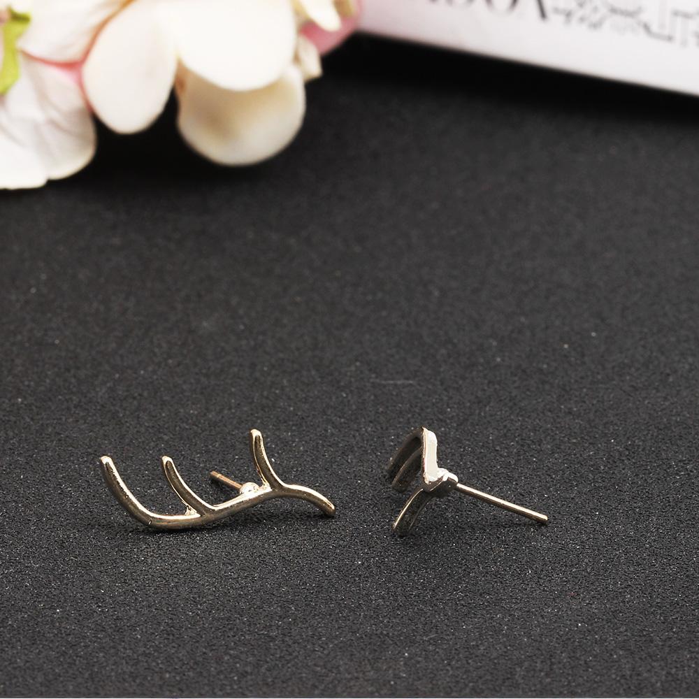 Women Simple Sweet Style Earrings Small Exquisite Cute Antler Earrings