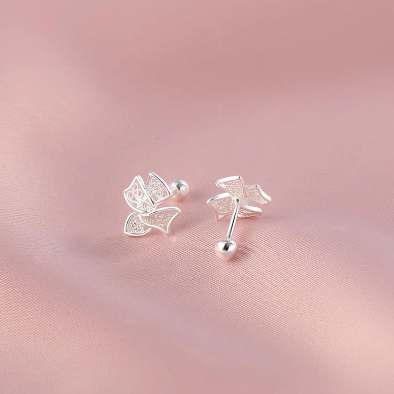 Female Summer Hollow Bow Earrings 1 pair